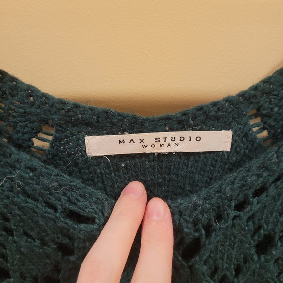 oversized everest green sweater - Picture 3 of 3